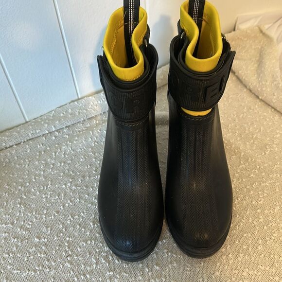 SOREL Medina III Waterproof Heeled Ankle Rain Boot Black Booties Womens 9.5 - Picture 6 of 13